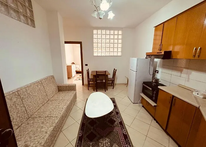 Second Lungomare Apartment Vlore